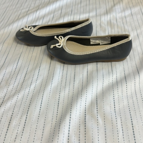 GAP  - Navy ballet flats. Size 11 - Picture 3 of 5